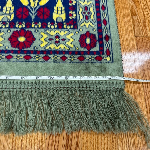 Vintage Saudi Arabian Blue and Green Prayer Rug with Fringe Edge - Picture 5 of 11